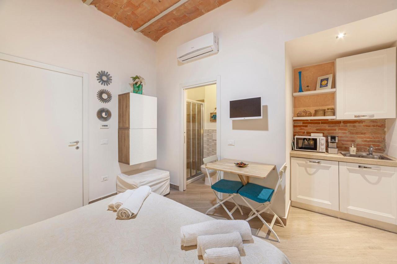 B&B Prima Dell'Elba Пьомбино Екстериор снимка